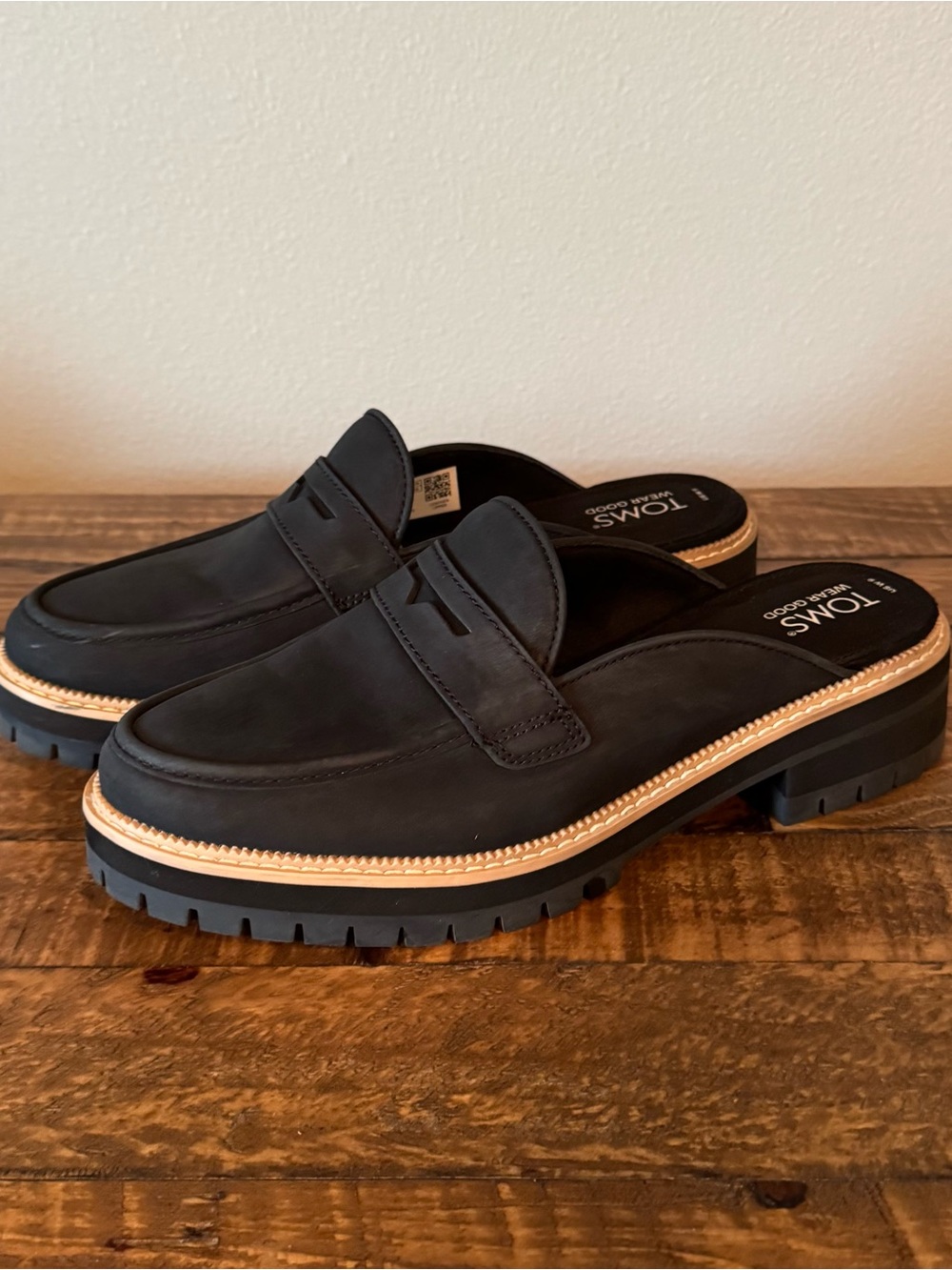 Toms Cara Lug-Sole Penny Slip-On Mule with Tan Welt - Picture 4 of 7
